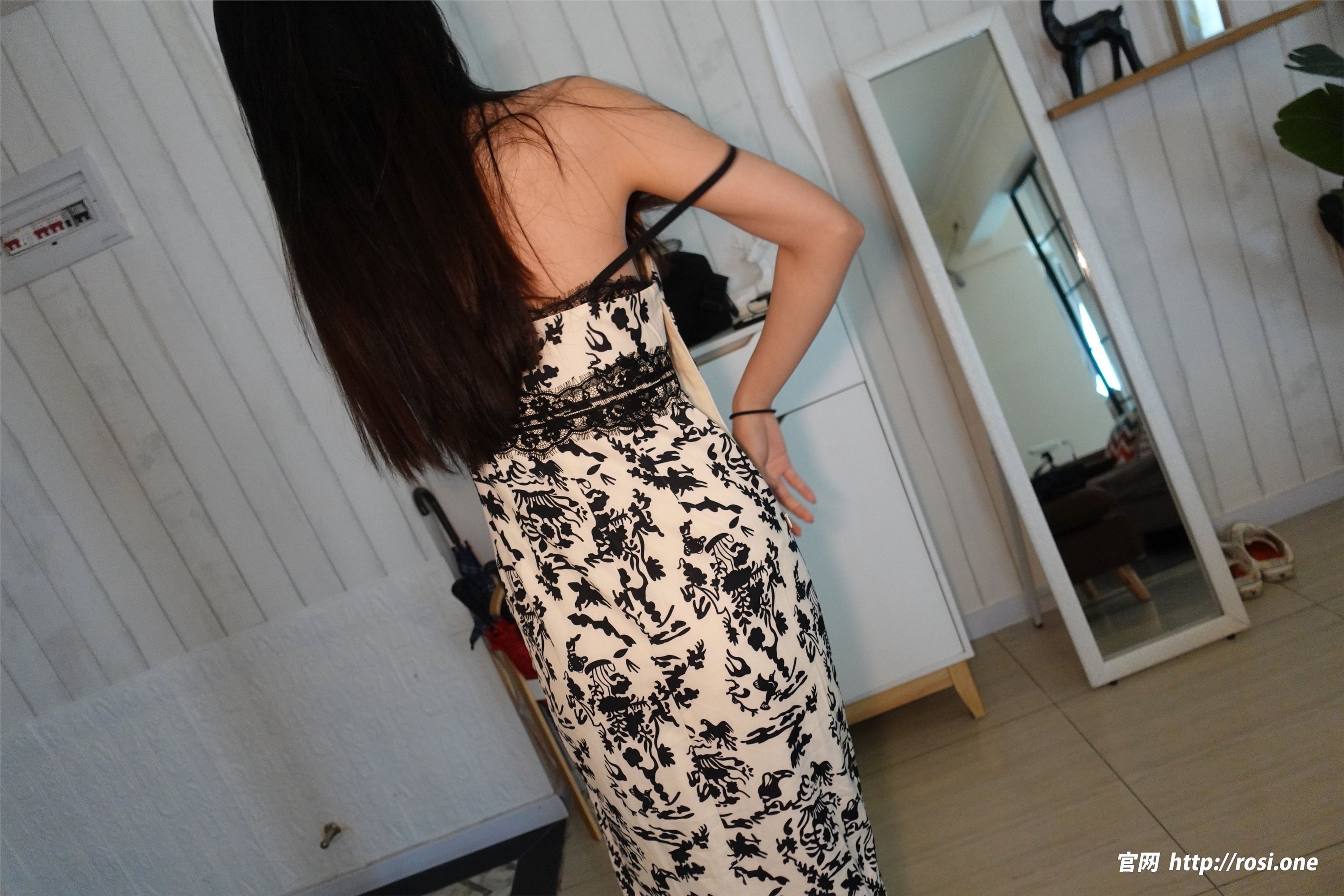 ROSI写真 2022.11.28 NO.4011